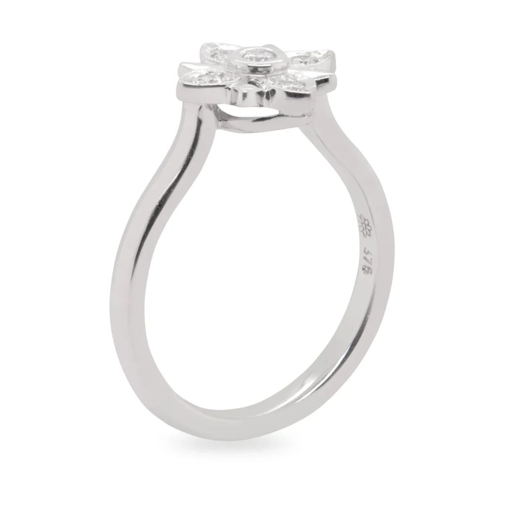 Diamond Clover Ring