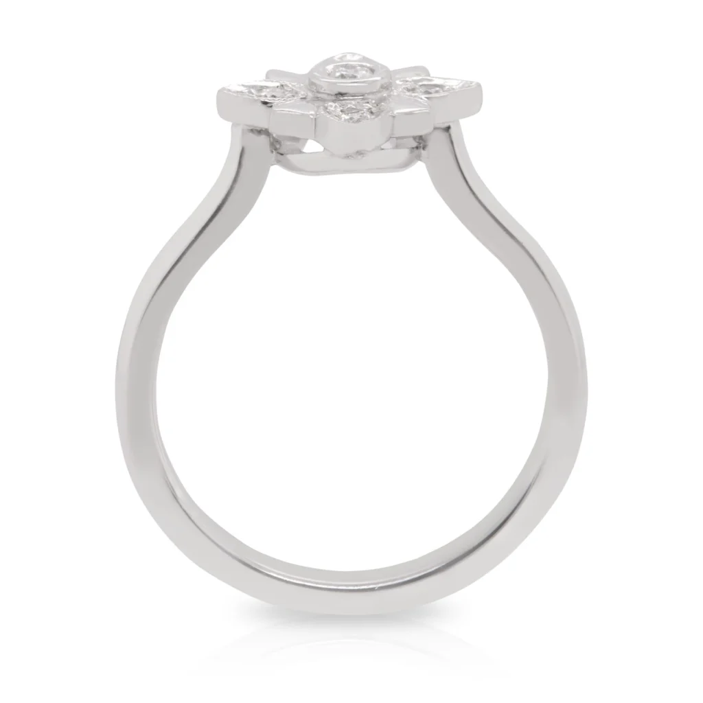 Diamond Clover Ring Sitting Up