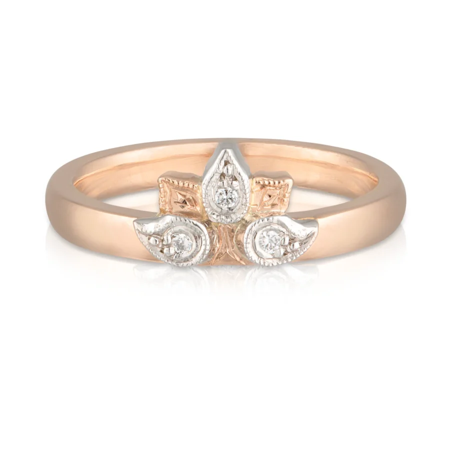 Ladies Art Deco Leaf Wedding Band