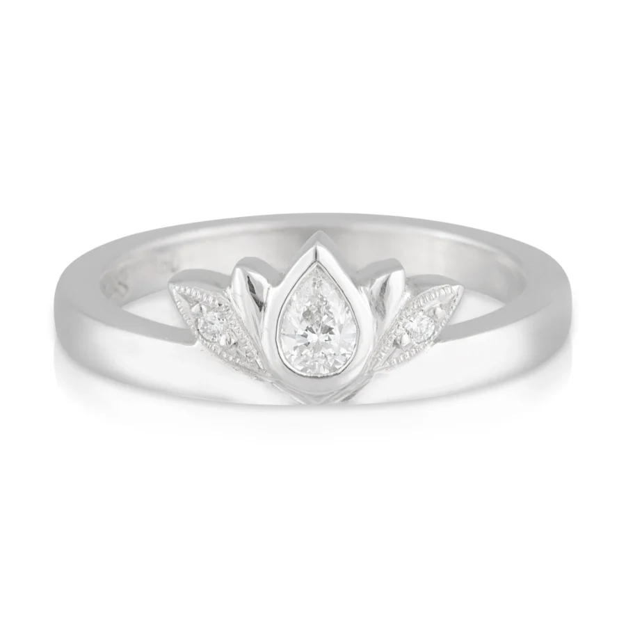 Ladies Pear Tiara Wedding Band