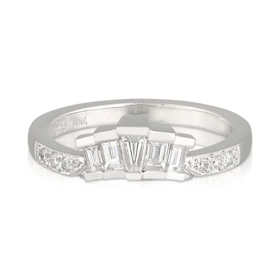 Ladies Tapered Baguette Tiara Wedding Band