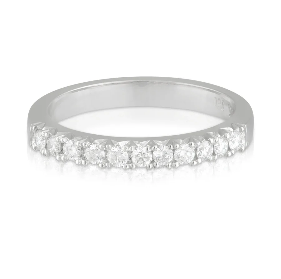 Ladies White Gold 11 Diamond Wedding Band