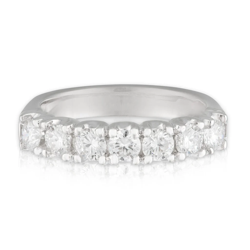 Ladies 7 Diamond Wedding Band