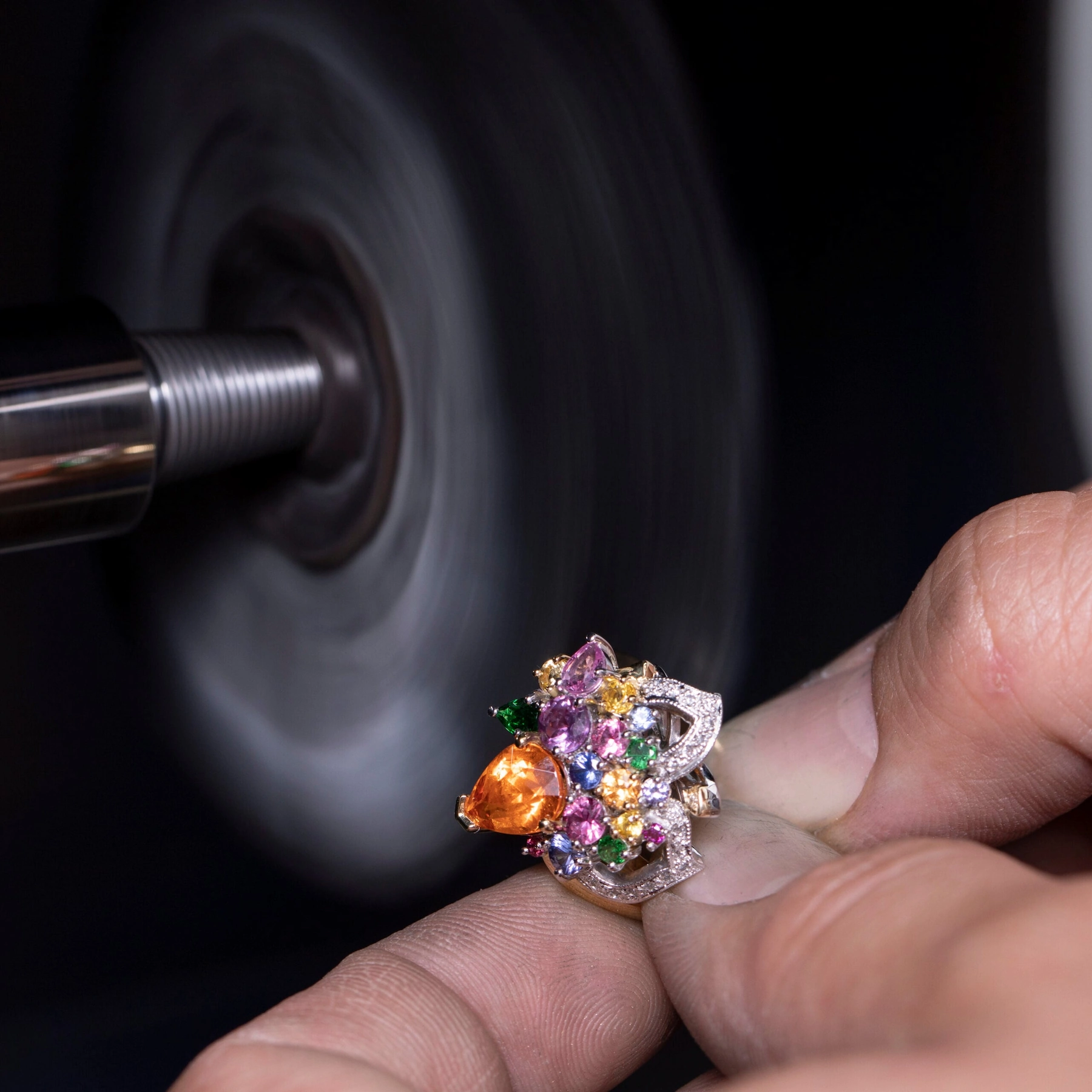 Artisans Bespoke Jewellers Polishing Borboleta Ring